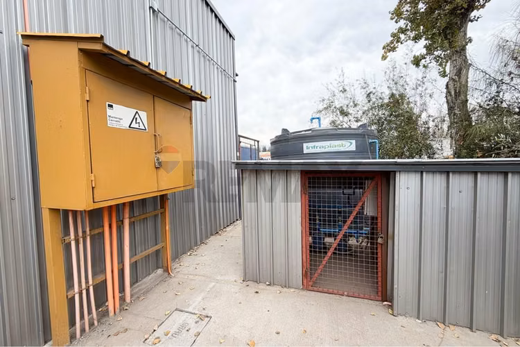 Bodega en arriendo en colina - 150 m2 + oficina