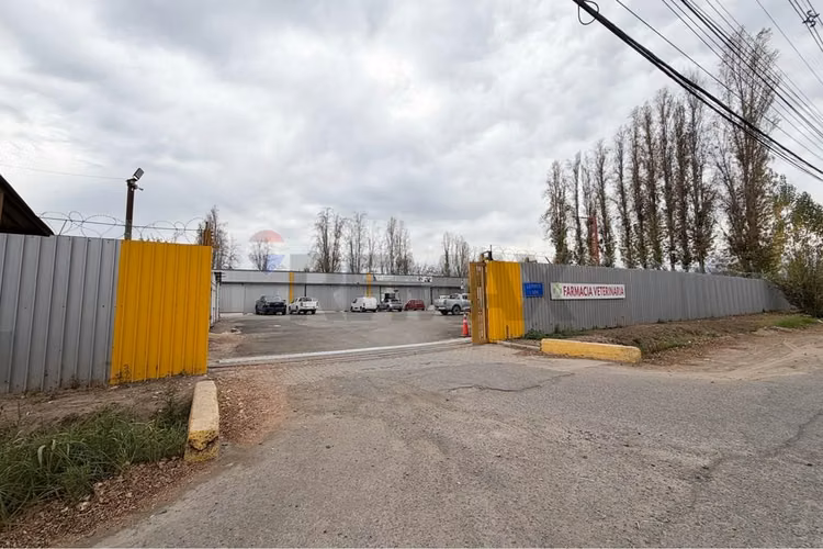 Bodega en arriendo en colina - 150 m2 + oficina