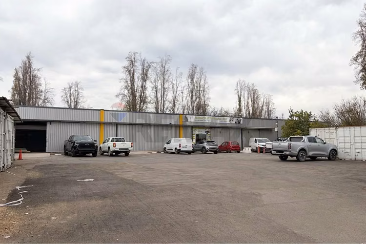 Bodega en arriendo en colina - 150 m2 + oficina