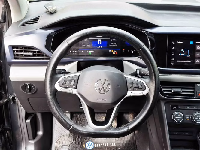 VOLKSWAGEN TAOS 2022