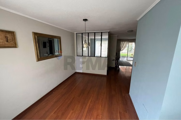 Casa en santa maria del peñón 5d/3b
