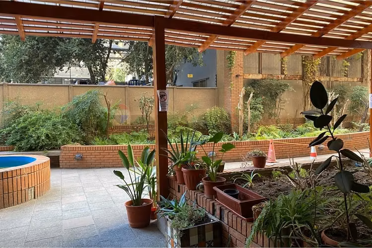 Vive en edificio plaza centro ii metro santa ana! - Imagen 18