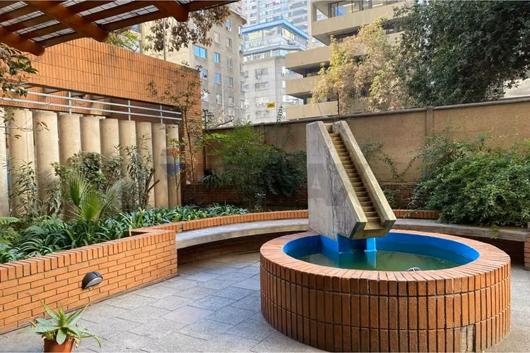 Vive en edificio plaza centro ii metro santa ana! - Imagen 19
