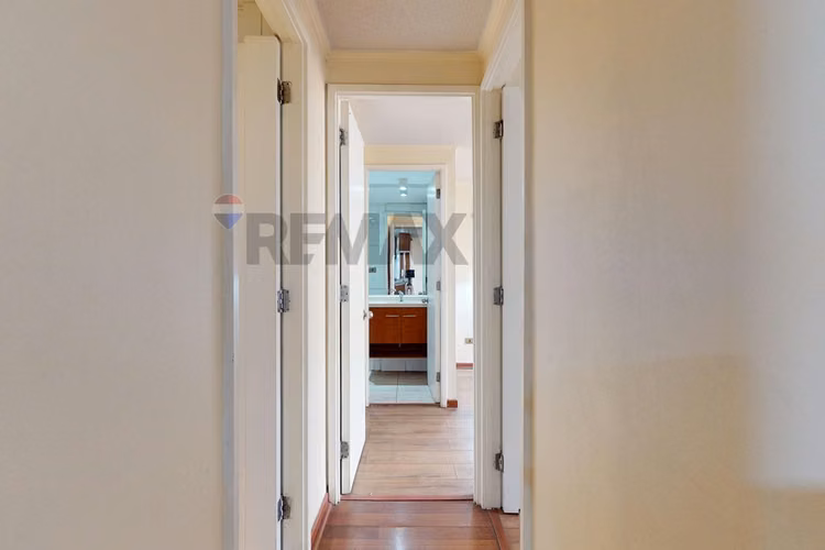 ¡inversión ideal en santiago! 2d/2b est. y bd