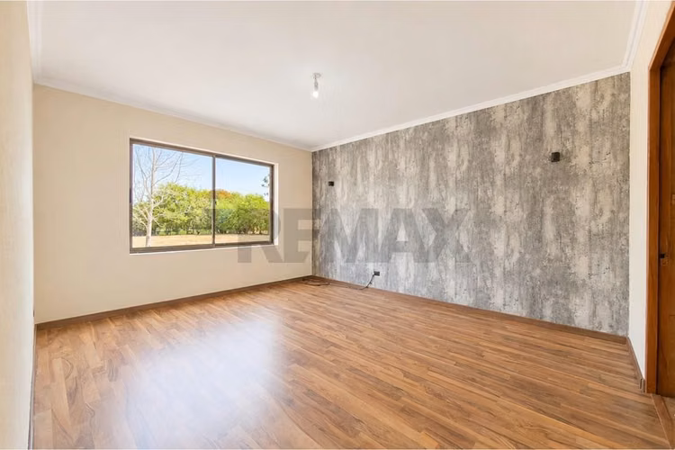 Oportunidad única en condominio lampa 7d+6b