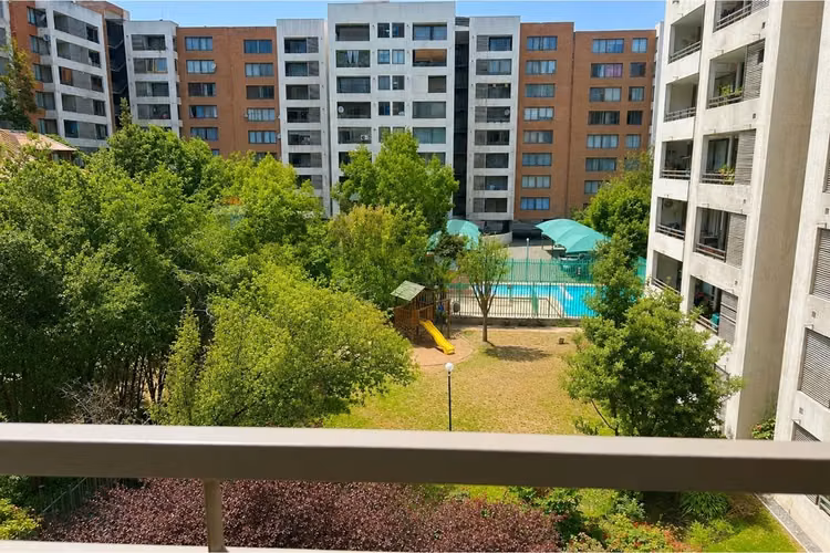 Depto con balcón para remodelar - Imagen 18