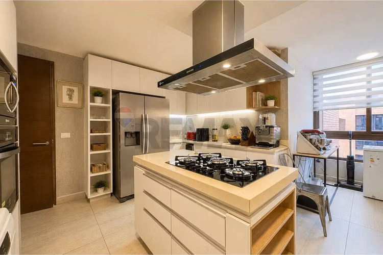 Venta exclusivo duplex !!! 4d+ azotea + quincho