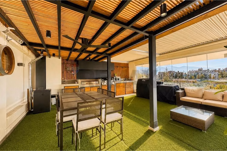 Venta exclusivo duplex !!! 4d+ azotea + quincho