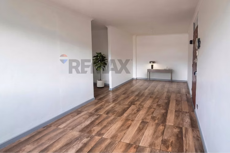 Departamento en arriendo a paso del metro grecia