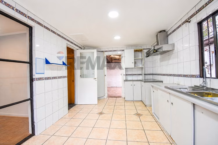 Casa para remodelar, las condes