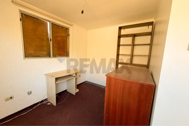 Parcela con casa luminosa y gran terreno