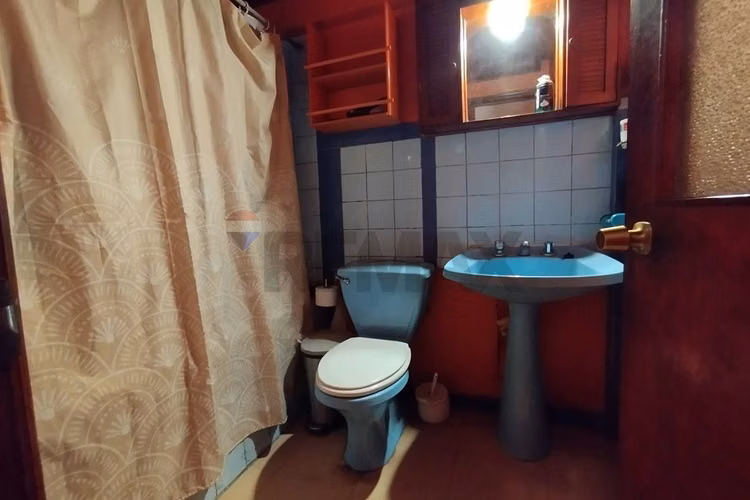 Se vende casa con amplio terreno macul