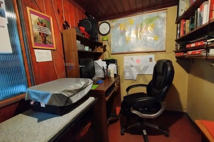 Se vende casa con amplio terreno macul