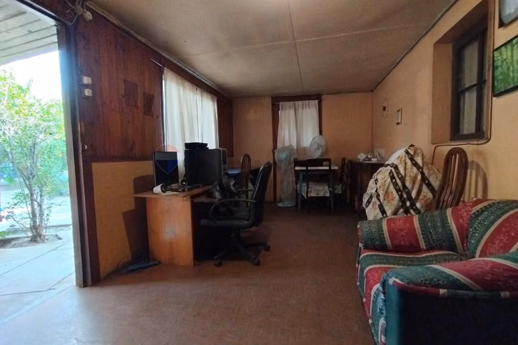 Se vende casa con amplio terreno macul