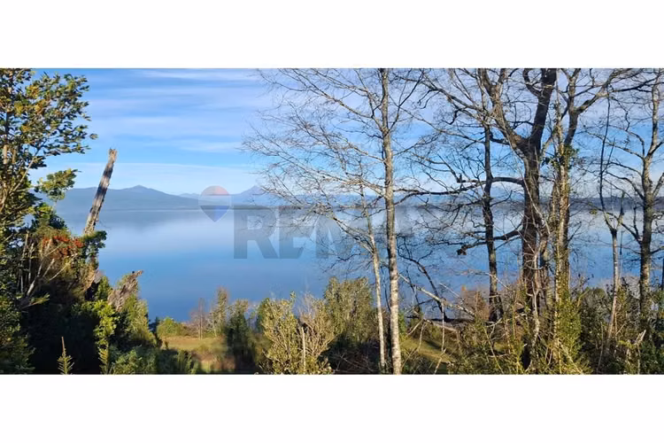 Parcela exclusiva en lago ranco