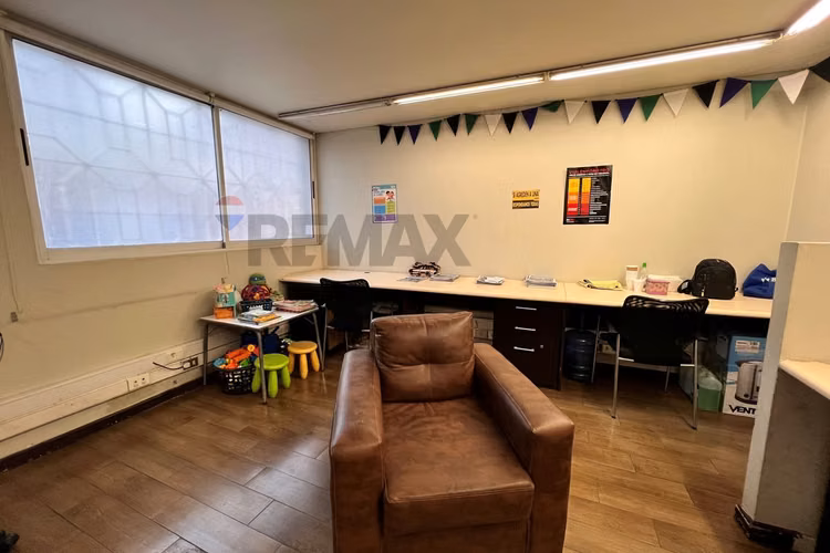 Propiedad comercial /industrial  740m² - Imagen 29