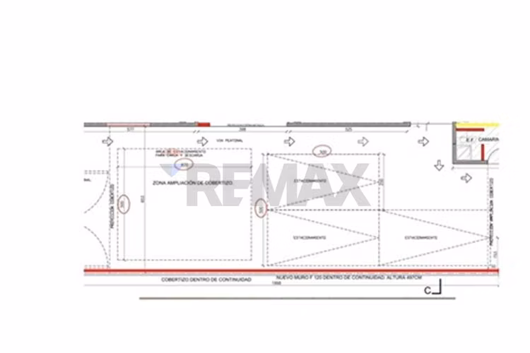 Propiedad comercial /industrial  740m² - Imagen 9