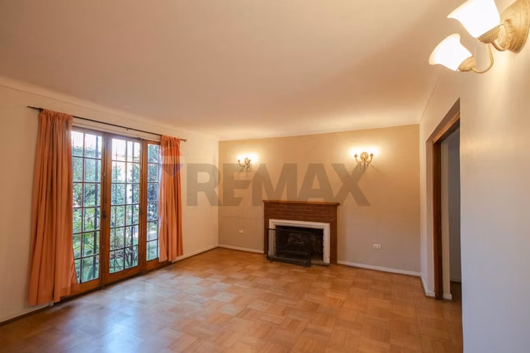 537 m2 de terreno /253 m2 utiles