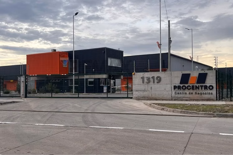 Arrienda bodegas para potenciar tu empresa (lampa)