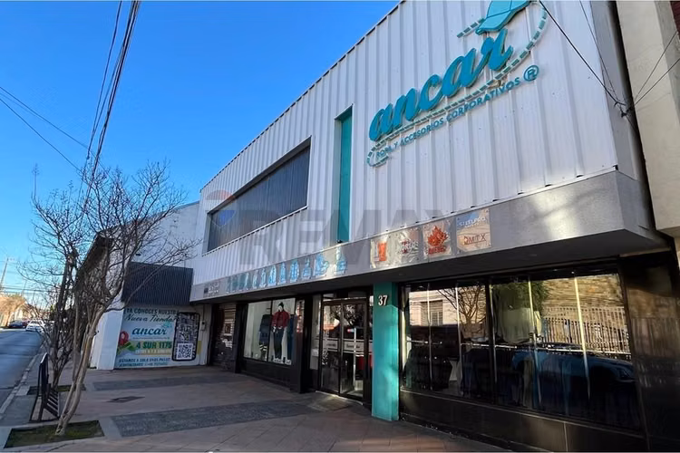 Se arrienda local  4 oriente 2 y 3 sur talca