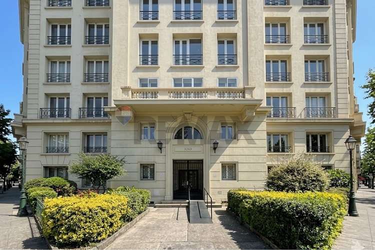 Oportunidda hermoso  departamento para remodelar!!