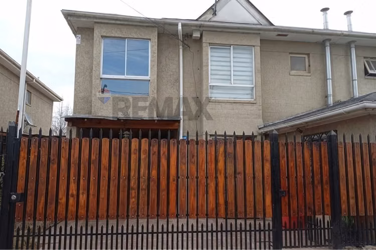 Venta de casa en buin oriente