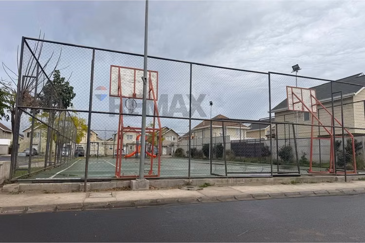 Arriendo de casa en condominio plaza buin iii