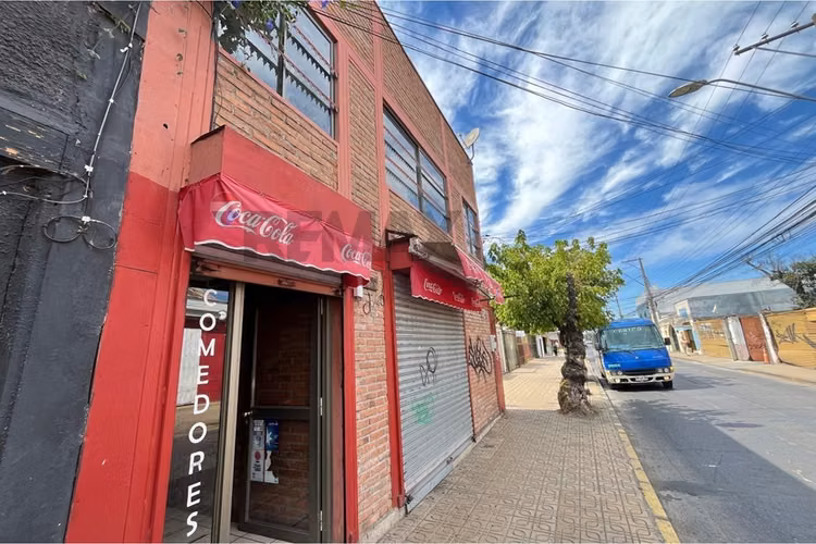Se vende edifico comercial en curico centro