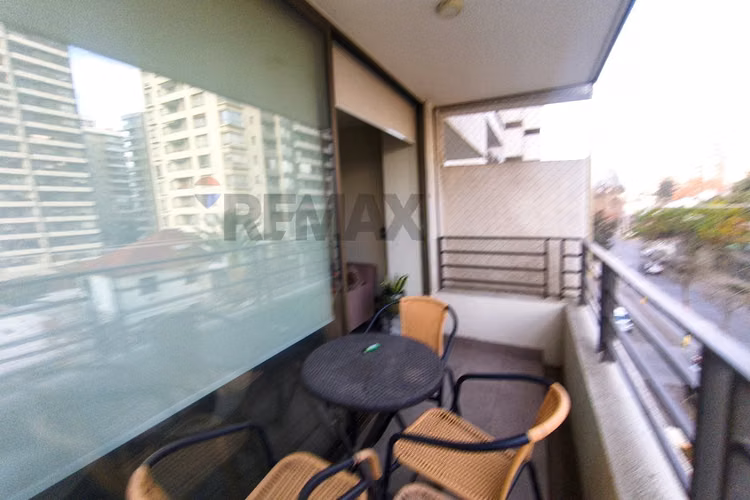 Arriendo depto 1d+1b con terraza y bodega macul
