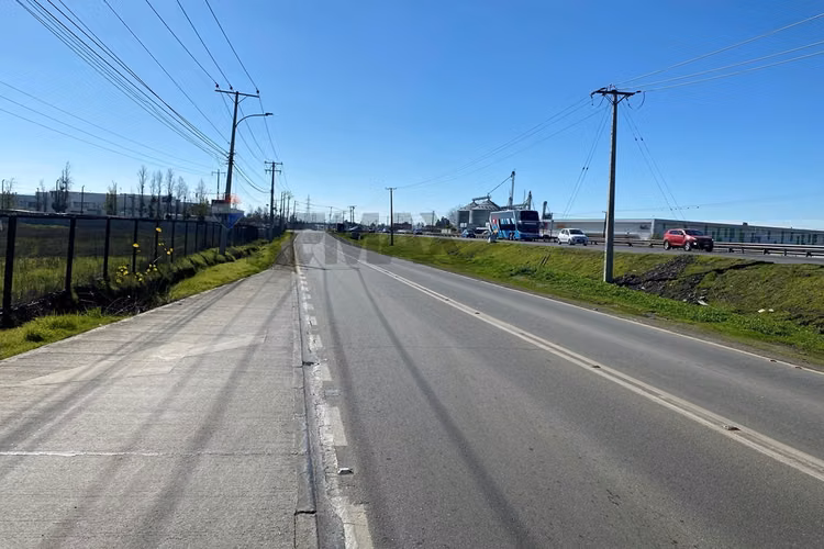 Se arrienda terreno industrial 9.500 m2  3km talca