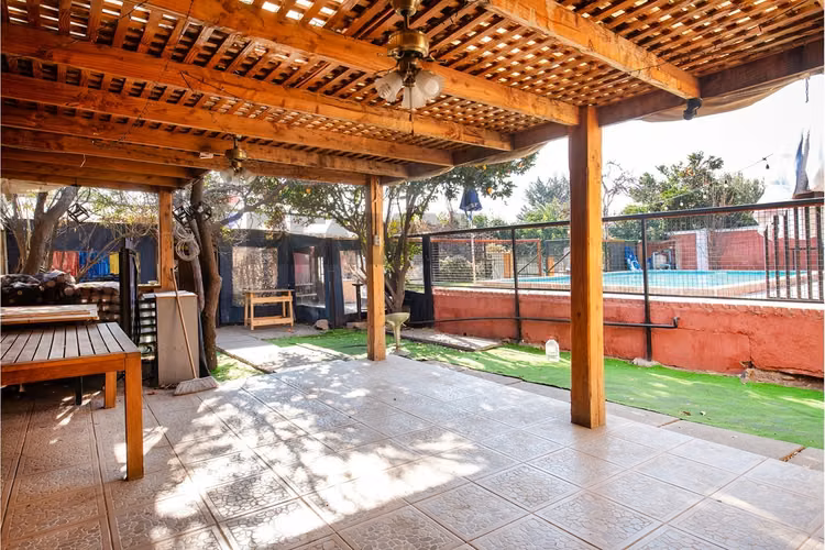 Venta 2 casas independientes recoleta