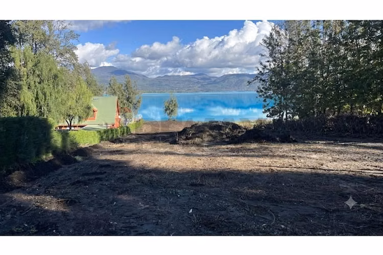 Vende orilla lago colbun el colorado 3.362 m2 - Imagen 7