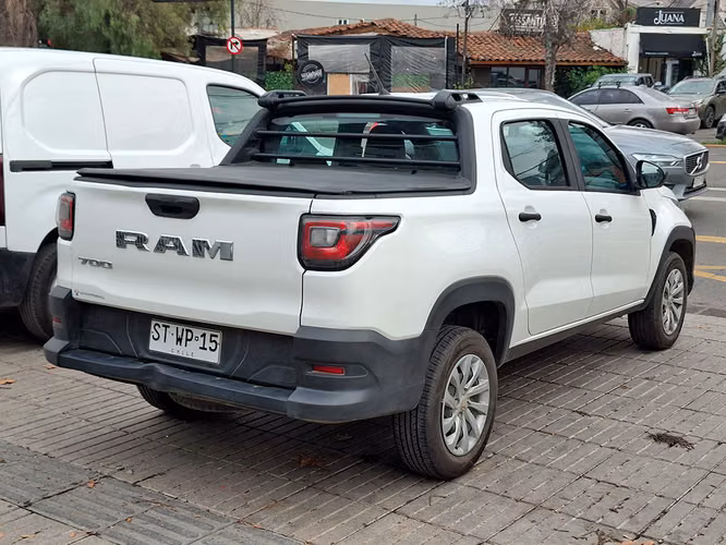 RAM 700 2023 - Imagen 6