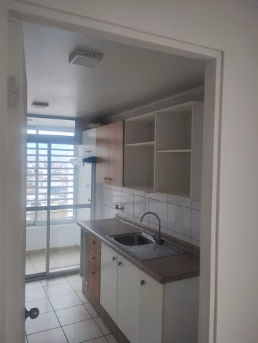 Arriendo depto. 1D1B en Edificio Matucana Rosas