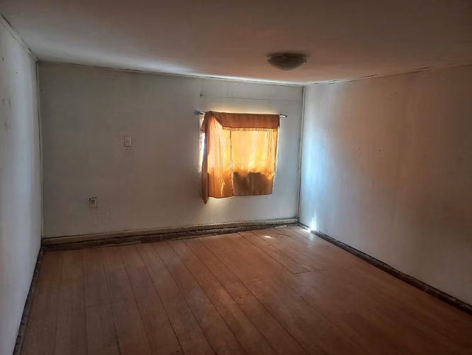 Gran oportunidad en Renca! Casa familiar en sector tranquilo y bien conectado