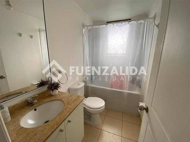 Arriendo amplia casa 3D 2B patio en Isla de Maipo