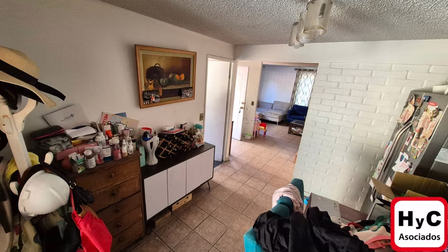 Vendo Casa en Altos De Quilicura 5D y 3B/ 2E/ Piscina Gran Oportunidad.