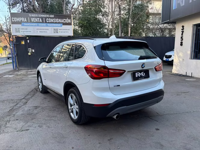 2016 BMW X1 1.5 S-DRIVE 18I COMFORT LCI 4X2 AT 5P