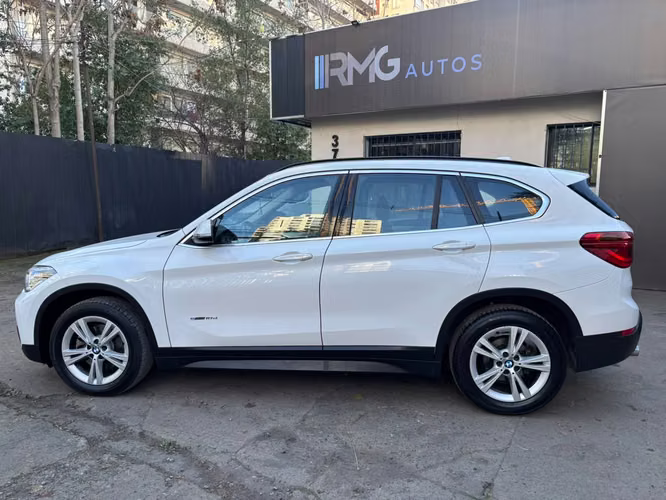 2016 BMW X1 1.5 S-DRIVE 18I COMFORT LCI 4X2 AT 5P