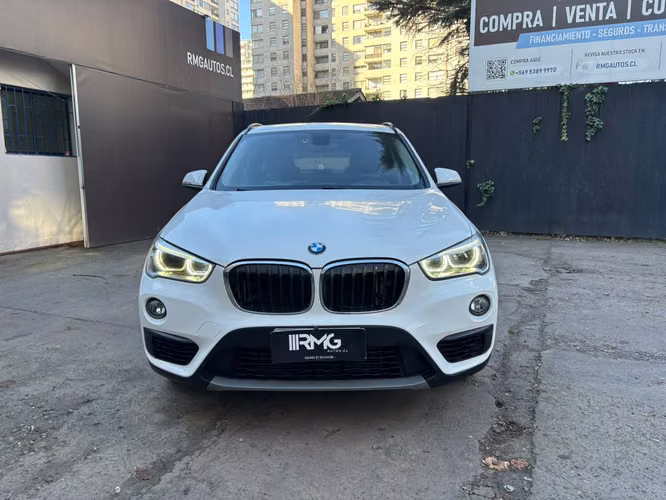 2016 BMW X1 1.5 S-DRIVE 18I COMFORT LCI 4X2 AT 5P