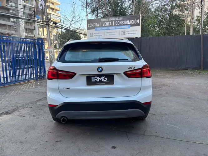 2016 BMW X1 1.5 S-DRIVE 18I COMFORT LCI 4X2 AT 5P