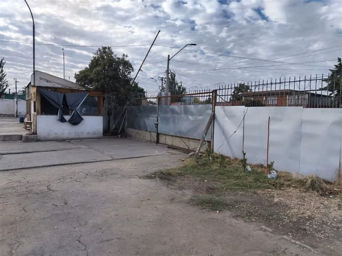 Industrial en arriendo en Quinta Normal