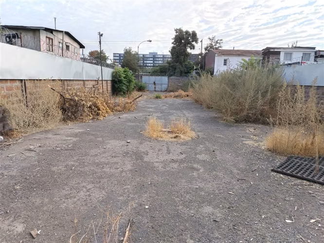 Sitio en arriendo en Quinta Normal