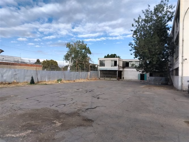 Sitio en arriendo en Quinta Normal
