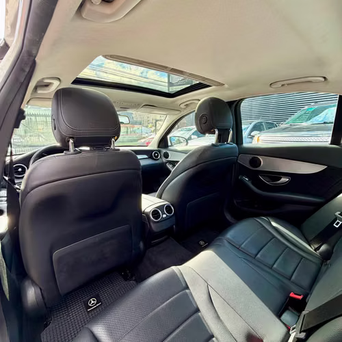 Mercedes Benz C200