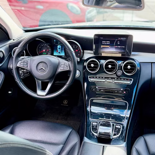 Mercedes Benz C200