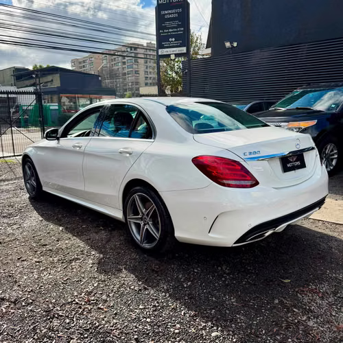 Mercedes Benz C200