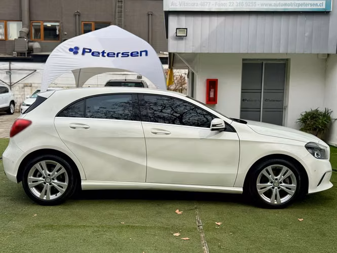MERCEDES BENZ A 200 MECANICO - 2016 | 2915