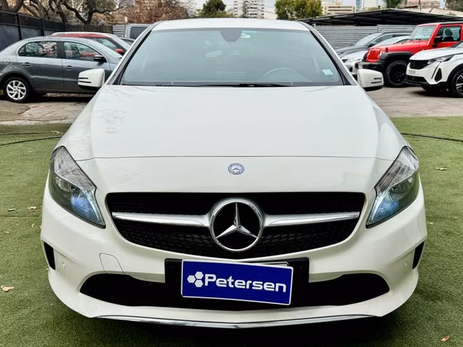 MERCEDES BENZ A 200 MECANICO - 2016 | 2915