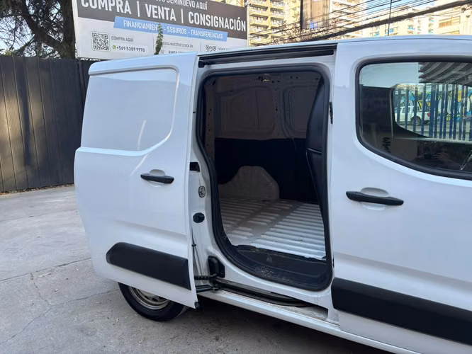 2024 Opel Combo 1.5 TD MT6 E6 AC